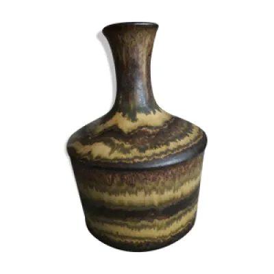 Vase en céramique portugaise