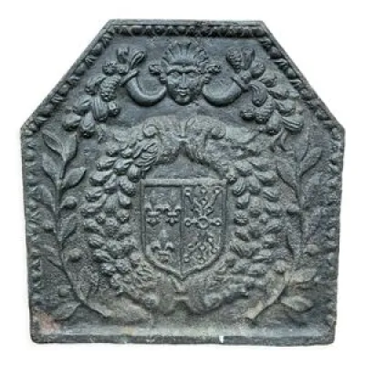 Plaque de cheminée XVIII - couronne