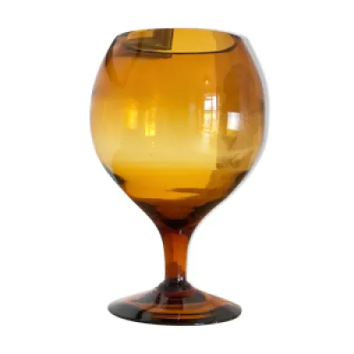 Vase couleur orange marbré