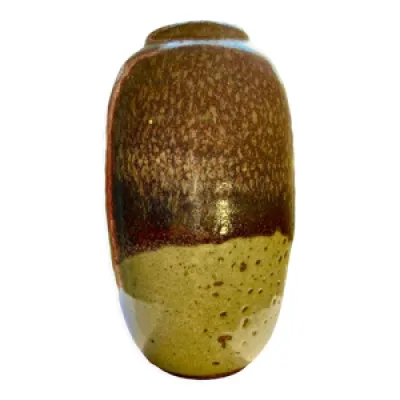 Vase en ceramique art - signature identifier