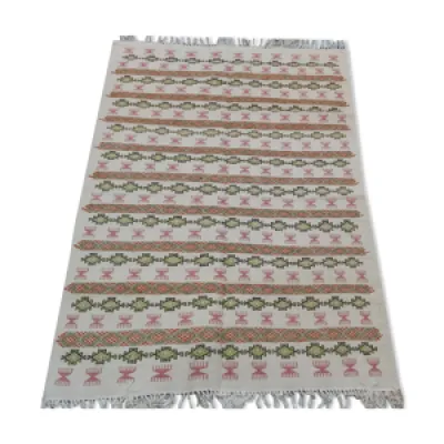 tapis margoum traditionnel - main