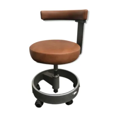 Chaise industrielle brune - hauteur