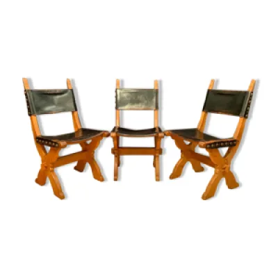 Ensemble de trois chaises - 1960