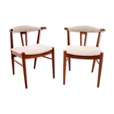 Deux chaises en teck, - 1960 design
