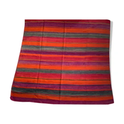 tapis péruvien multicolore