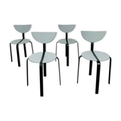 4 chaises Niels Gammelgaard - postmoderne