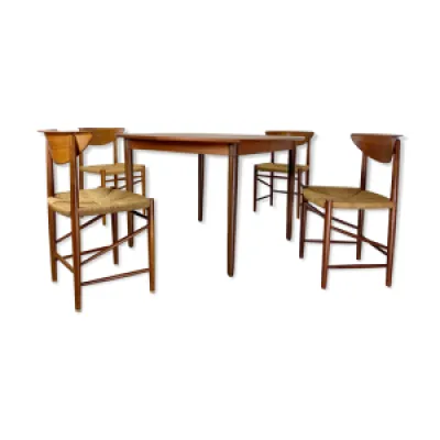 Table extensible de Gustav - chaises