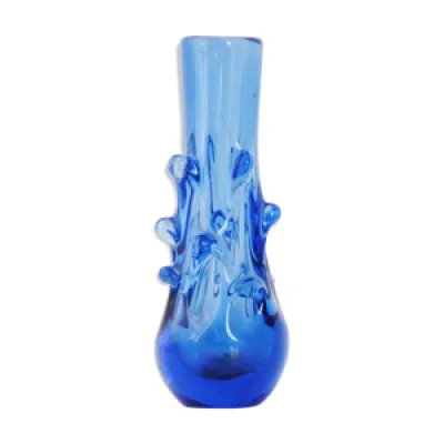 Vase en verre bleu 1960