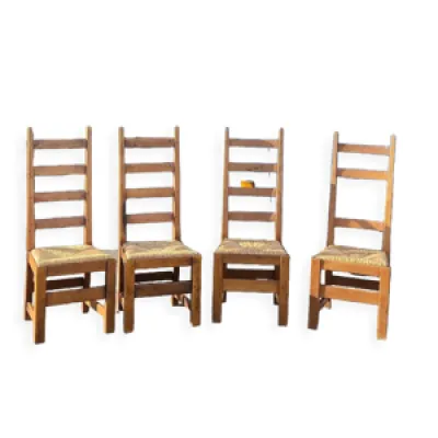 Ensemble de 4 chaises - bois brutaliste