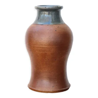 Vase en grès de pierre