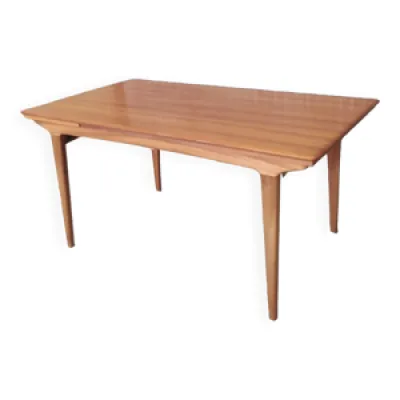 Table scandinave en bois - massif