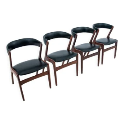 ensemble de quatre chaises - 1960
