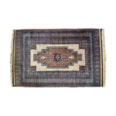 tapis oriental en laine - ancien