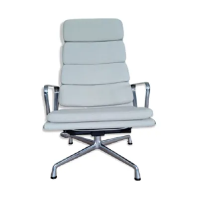 Fauteuil EA222 Soft Pad - ray charles eames