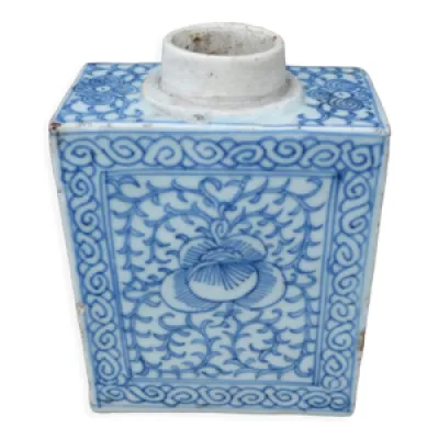 Ancienne boite à thé - fleurs bleues