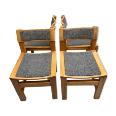 Lot de 4 chaises  vintage - bois massif brutaliste