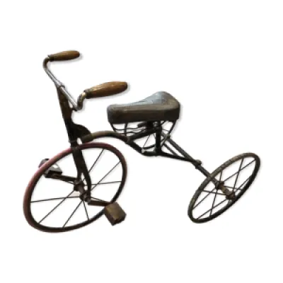 Tricycle vintage ancien