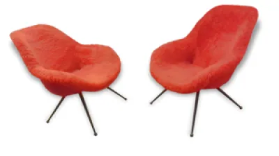 Paire de fauteuils vintage - pieds metal laque