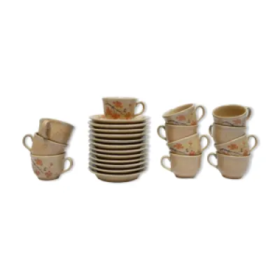 Série de 12 tasses vintage - porcelaine maison