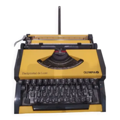 Machine à écrire vintage - olympia