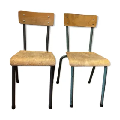 chaises ecolier vintage
