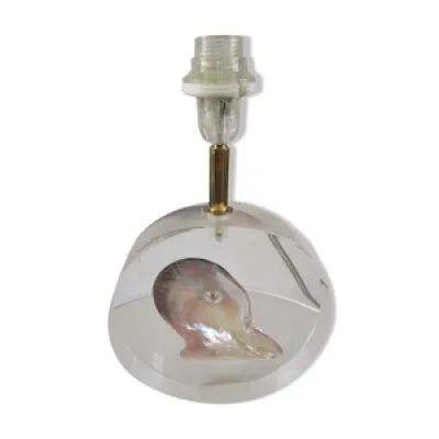 Lampe inclusion coquillage - design