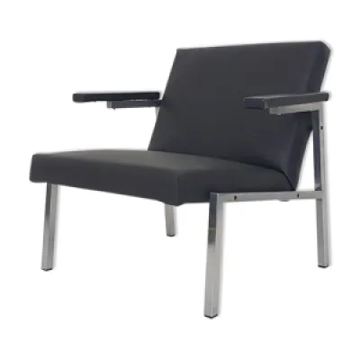 fauteuil modèle SZ66 - 1964