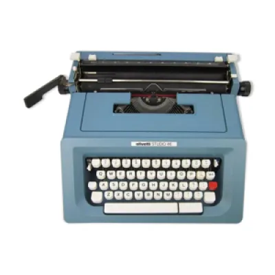 Machine à écrire Olivetti - studio