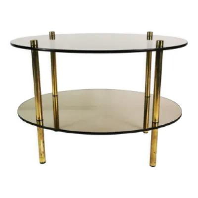 Table ovale minimaliste,