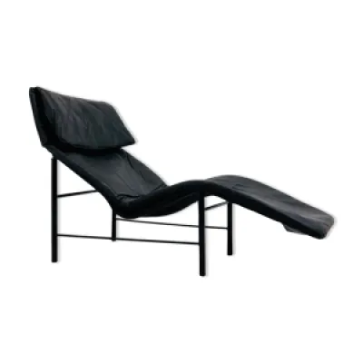 Chaise longue en cuir noir modèle