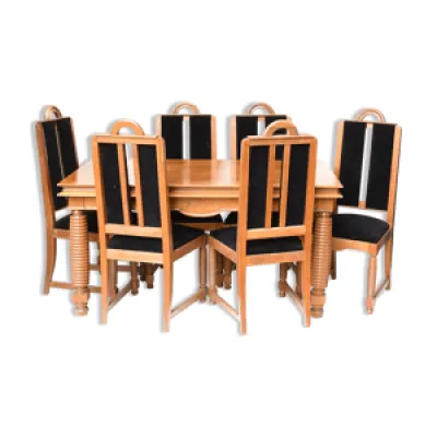 Salle à manger style - six chaises table