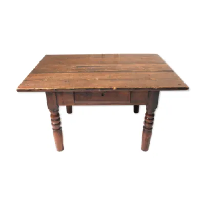 Table basse en bois ancienne - style