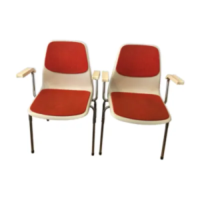 2 chaises allemandes