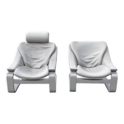 Paire de fauteuils vintage - cuir gris