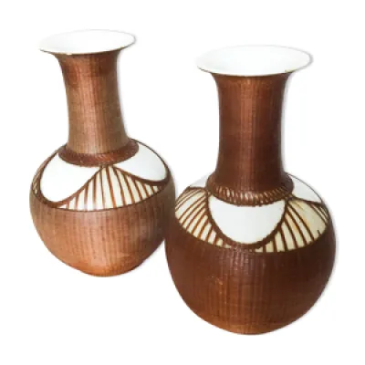 Paire de vases vintage - porcelaine