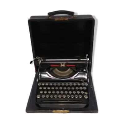 Machine à écrire 1930