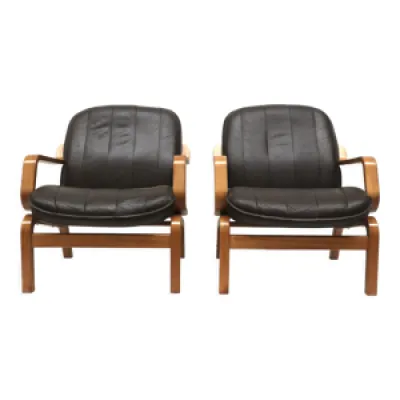 Ensemble de 2 fauteuils - 1970 cuir