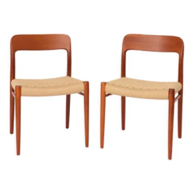 2 chaises Niels Moller, - 1950