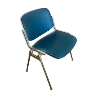 chaise DS106 de Giancarlo