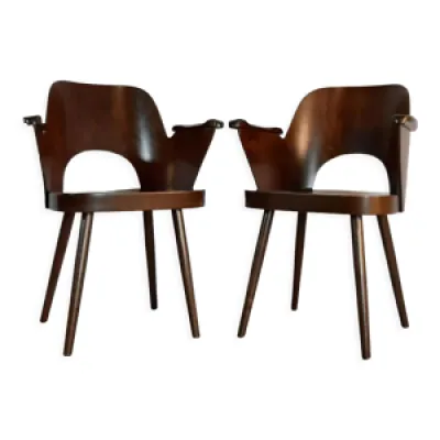 Paire de fauteuils 1515 - 1950s