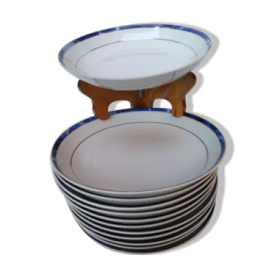 Service 12 assiettes - creuses porcelaine