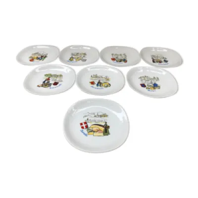 Série 8 anciennes assiettes - porcelaine