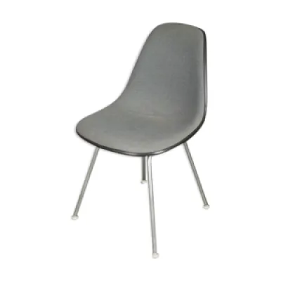Chaise DSX de Charles - ray herman miller