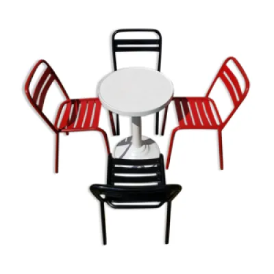 Lot 4 chaises Tolix T2 - blanche table