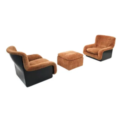 fauteuils Papaia et pouf - rossi