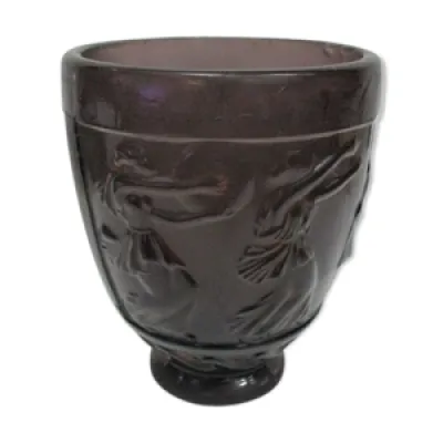 Vase en verre moulé - antiques