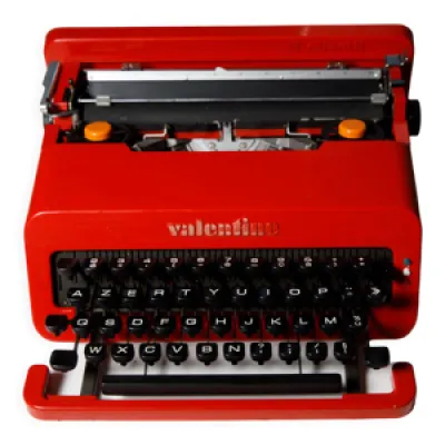 Machine à écrire Valentine - ettore olivetti
