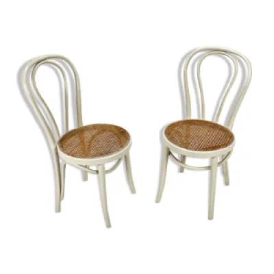 2 chaises en bois courbé - canne