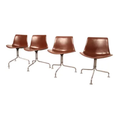 lot de 4 chaises pivotantes - 1960