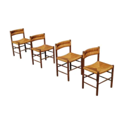 Set de 4 chaises modèle - chez